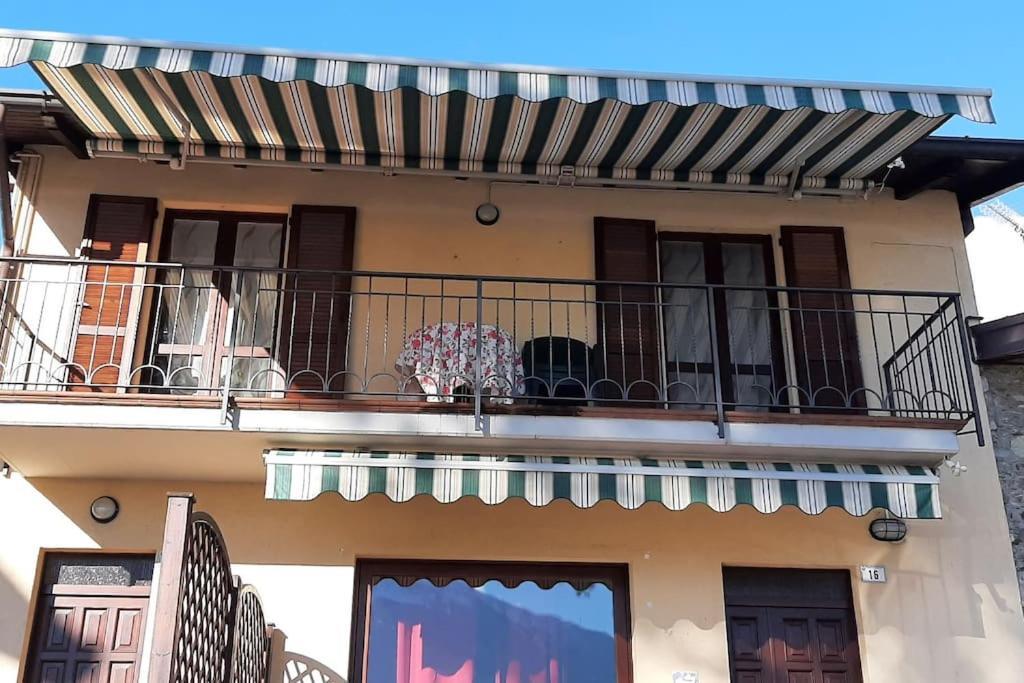 Willa House Marika Gera Lario Zewnętrze zdjęcie